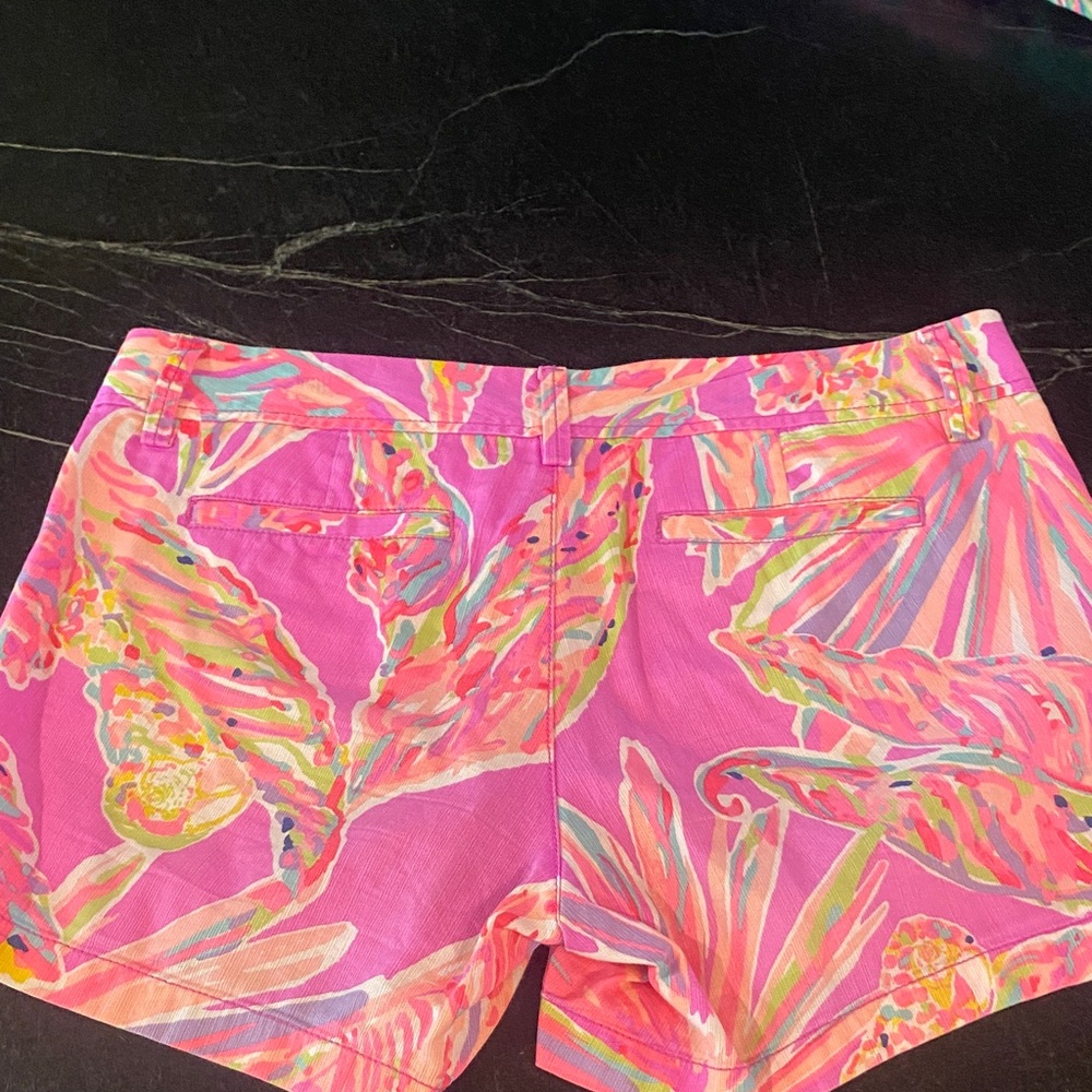 Lilly Pulitzer Callahan shirts-size 10 - Picture 5 of 5